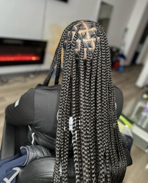 Protective Hairstyles Plaits, Large Black Knotless Braids, Large Knotless Braids Black Women, Large Plaits Box Braids, X Large Knotless Box Braids, Long Big Knotless Box Braids, Large Knotless Box Braids Long, Large Part Knotless Braids, Knotless Large Box Braids