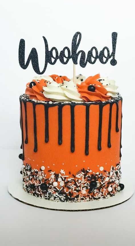 halloween cake, halloween themed cake, halloween cake ideas, Halloween Cake Design, Halloween Birthday Cake, scary halloween cake, halloween cake images Halloween Cakes Scary, Halloween Themed Food Dinner, Halloween Cakes For Kids, Halloween Meal Ideas, Halloween Cakesicles, Cute Halloween Cakes, Halloween Meal, Spooky Movie Night, Scary Halloween Cakes