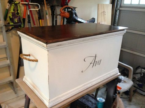 Hope Chest Plans Hope Chest Plans, Diy Toddler Bed, Chests Diy, Chest Ideas, Murphy Bed Plans, Diy Farmhouse Table, Woodworking Plans Diy, Wooden Chest, Woodworking Plans Free