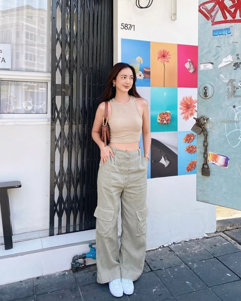 Celana Fashion, Thai Fashion, Simple Style Outfits, Bali Fashion, I Am Loving, Trendy Fashion Outfits, Ulzzang Fashion, Simple Trendy Outfits, Kpop Fashion Outfits