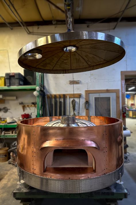 After the core is completed, we attach the copper side panels and then the ovens helmet is placed. I like to imagine this is Darth Vaders helmet being placed 😅 #woodfiredoven #restaurant #pizza #food #diy #metalwork #homedecore #handmade Kitchen Pizza Oven, Oil Drum Pizza Oven, Pizza Trailer Wood Fired, Pizza Oven Fireplace, Wood Fired Pizza Oven Restaurant, Wood Oven Pizza, Oven Fireplace, Forno Bravo Pizza Oven, Oven Design