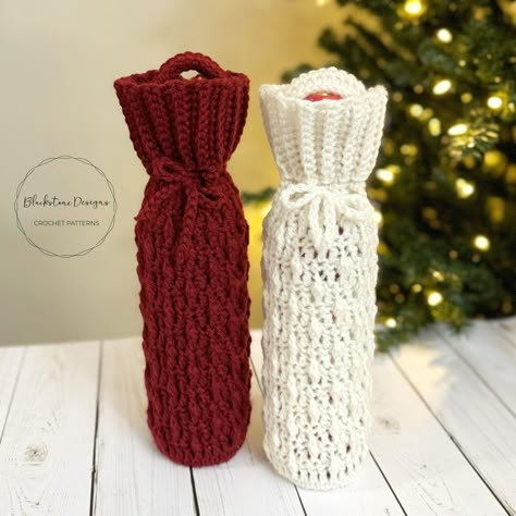 Jingle Juice Wine Bottle Bag crochet pattern free | Blackstone Designs Crochet Patterns Christmas Wine Cozy Crochet Pattern, Crocheted Wine Bottle Bag, Wine Bottle Cozy Crochet Pattern, Crochet Wine Bottle Cover Free Pattern Christmas, Crochet Wine Bag Pattern, Crochet Bottle Bag Free Pattern, Crochet Wine Bottle Cozy, Crochet Bottle Cover Free Pattern, Crochet Wine Bottle Holder Free Pattern