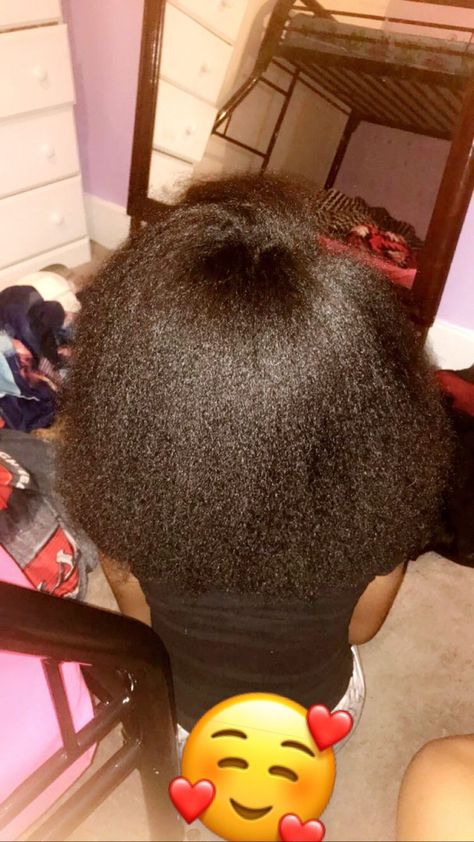 Blowout On Long Hair, Long Hair Black, Growth Goals, Snap Streaks, Natural Hairstyle, Curls Hairstyles, Crazy Women, Snap Streak, Cute Friend Photos