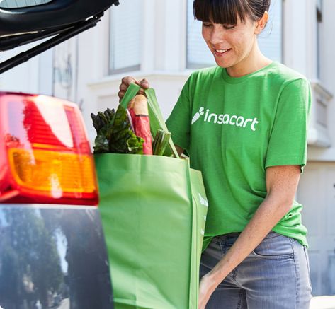 Instacart - Become a Shopper Instacart Shopper, Grocery Delivery Service, Onboarding Process, Fresh Groceries, Instant Cash, Earn Extra Income, Earn Extra Money, Delivery Groceries, Extra Cash