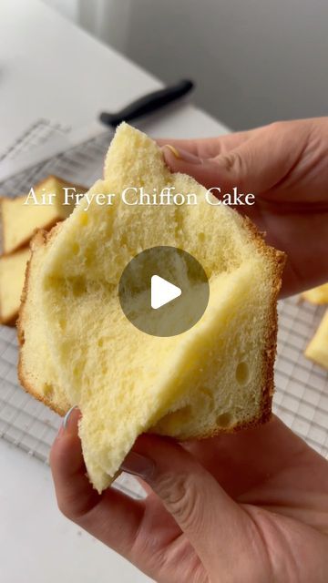 Chiffon Cake Recipe, Chiffon Cake, Air Fryer Recipes, Air Fryer, Cake Recipes, Muffins, Chiffon, Baking, Cake