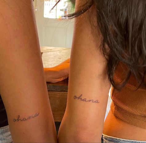 Matching Hawaii Tattoos, Ohana Matching Tattoos, Ohana Family Tattoo, Ohana Means Family Tattoo, Ohana Tattoo Ideas Families, Hawaii Tattoo For Women, Hawaii Tattoo Ideas, Family Tattoo Ideas For Women, Small Family Tattoos