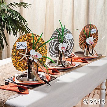 Safari Animal Print Fan Place Settings – tutorial available on Oriental Trading Fan Centerpieces, African Centerpieces, Safari Centerpieces, Orange Wedding Decorations, Safari Wedding, Xmas 2022, Animal Print Party, African Theme, Jungle Baby Shower Theme