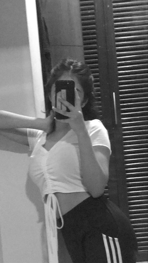 B&W mirror selfie Crop Top Mirror Selfie, Crop Top Selfie, Black Crop Tops, Crop Top, Mirror Selfie, Crop Tops, Mirror, Women's Top, Quick Saves