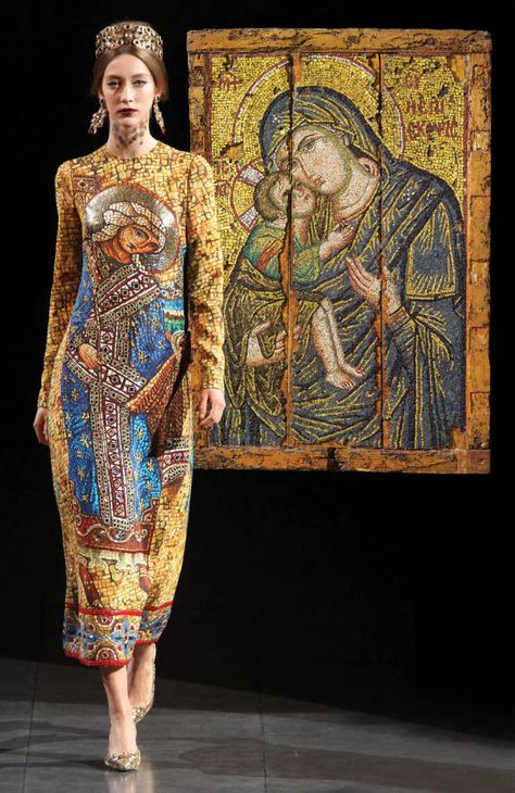 A 2013 runway look from Dolce & Gabbana, the 13th Century Virgin Episkepsis mosaic icon. Photo by Antonio de Moraes Barros Filho/WireImage Byzantine Fashion, Imperiul Roman, Long Sleeve Party Dress, Town And Country Magazine, Government Shutdown, Byzantine Art, Couture Mode, Party Dress Long Sleeve, The Government