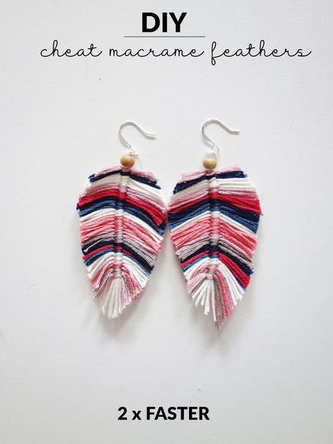 Knit Earrings, Feather Earrings Diy, Diy Macrame Earrings, Macrame Feathers, Diy Jewelry To Sell, Diy Jewelry Earrings, Macrame Earrings, Earring Tutorial, Macrame Projects