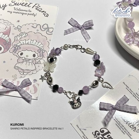 ⋆౨ৎ˚⟡˖ ࣪sanrio petals - friendship bracelets 💮🎀 ♡ kuromi ♡ pochacco ♡ melody ♡ keroppi ♡ cinnamoroll ᝰ.ᐟ item description : – made with stainless steel wire, zinc alloy charms, glass beads, faux ab pearls – size: 18 CM + 5 CM extender ✮ how to purchase ? – ww shipping: message @kitsch.studio – 🇵🇭 shopee, tiktok, lazada: @kitsch.studio (₱99ea) 📝 all info are in my highlights !! 🧷 do not copy -ˋˏ✄┈┈┈┈┈┈┈┈┈┈┈┈┈┈┈┈┈┈┈┈┈┈ #sanrio #kuromi #cinnamoroll #melody #keroppi #pochacoo #beadsbracele... Cinnamoroll Bracelet, Twins Gift, Kuromi Cinnamoroll, Sanrio Kuromi, Stainless Steel Wire, Jewelry Inspo, Pearl Size, Accessories Bracelets, Jewelry Care