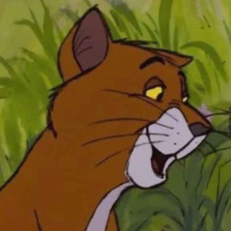 Thomas O'Malley and Duchess || Aristocats (1970) || matching icons || #fyp #disney #matchingicons #aristocats Duchess Aristocats, Nike Fashion Shoes, Funny Doodles, Old Cartoons, Disney Cartoons, Matching Pfp, Matching Icons, Cute Animals, Doodles