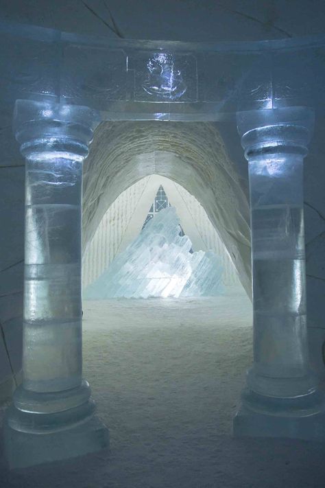 Ice Aesthetic, Ice Palace, Ice Hotel, Snow Sculptures, Ice Castles, Iron Throne, Winter Photos, Ice Princess, Fantasy Castle