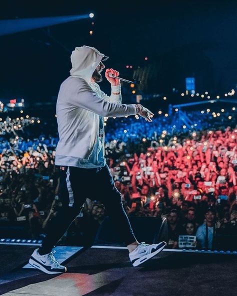 Eminem Concert, Eminem Slim Shady, Rap God, Slim Shady, Black Series, Eminem, Rappers, Rap, Hip Hop