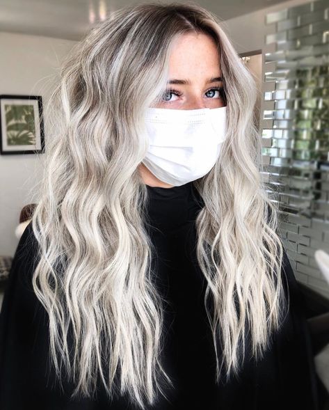 🇬🇧 BLONDES + BALAYAGE LOVER (@tialambourn_hair) • Instagram photos and videos Natural Blonde To Platinum Balayage, Platinum Blonde Balayage Long Hair, Platunim Blonde Balayage, Icy Blonde Balayage Long Hair, Platinum Blonde Balayage Wig, Bane Of My Existence, Shadow Roots, Really Curly Hair, Ice Blonde Hair