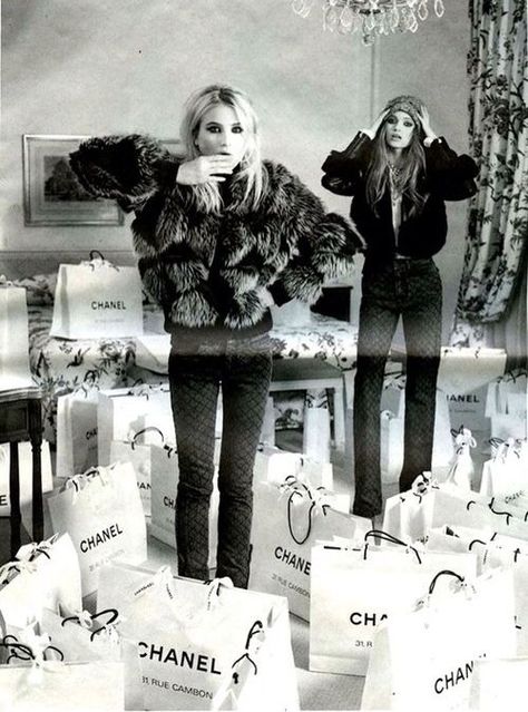 Monica Rose, Dree Hemingway, Monsieur Madame, Super Rich Kids, Chanel Couture, Rich Kids, Classy And Fabulous, Chanel Bags, Rachel Zoe