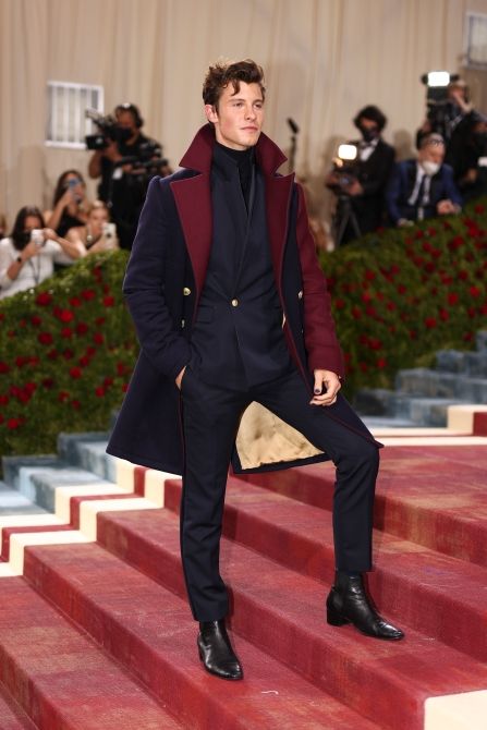 Shawn Mendes Met Gala 2022, Met Gala Guy Outfits, Red Carpet Male Fashion, Oscars Outfit Men, Hollywood Red Carpet Outfit Men, Best Mens Met Gala Looks, Met Gala Mens Fashion, Met Gala Inspired Outfits Men, Met Gala Suits Men