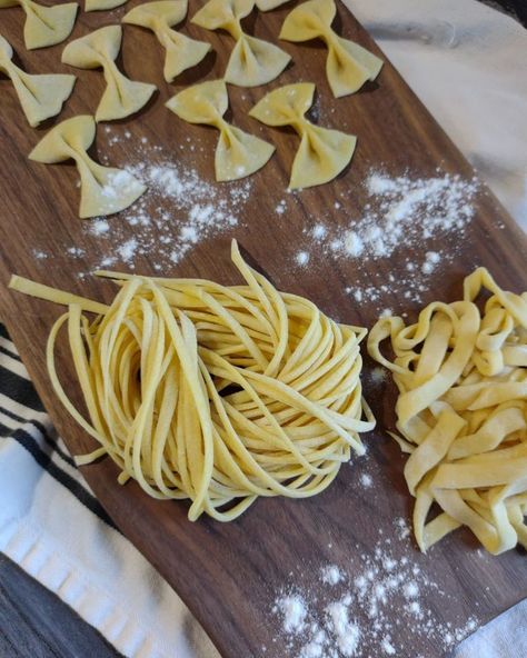 Simple Homemade Sourdough Pasta: A Recipe from the Farm - TheFarmChicken Sourdough Pasta Recipe, Sourdough Pasta, How To Cook Lasagna, Sourdough Starter Discard Recipes, Starter Discard Recipes, Whole Wheat Sourdough, How To Make Lasagna, Sourdough Starter Discard Recipe, Sourdough Starter Discard