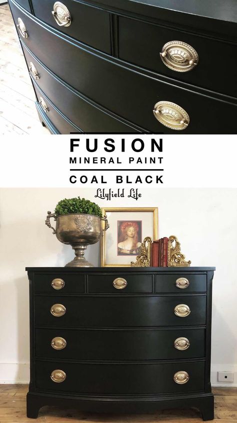 Lilyfield Life: Black and beautiful Black Painted Furniture, Painting Wooden Furniture, Black Dresser, Furniture Rehab, Black Furniture, Fusion Mineral Paint, Furniture Renovation, Chalk Paint Furniture, Refurbished Furniture