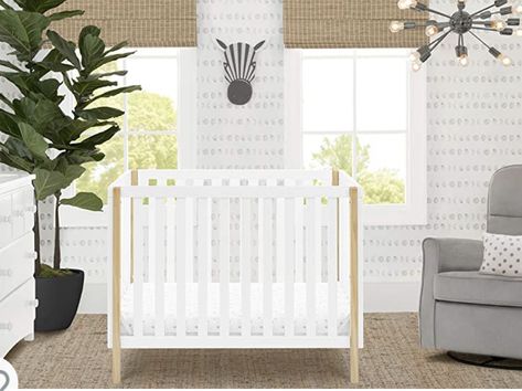 #nursery #nurseryideas #baby #crib 4 In 1 Crib, Modern Crib, Small Nurseries, Toddler Mattress, Toddler Beds, Adjustable Mattress, Mattress Support, Delta Children, Mini Crib