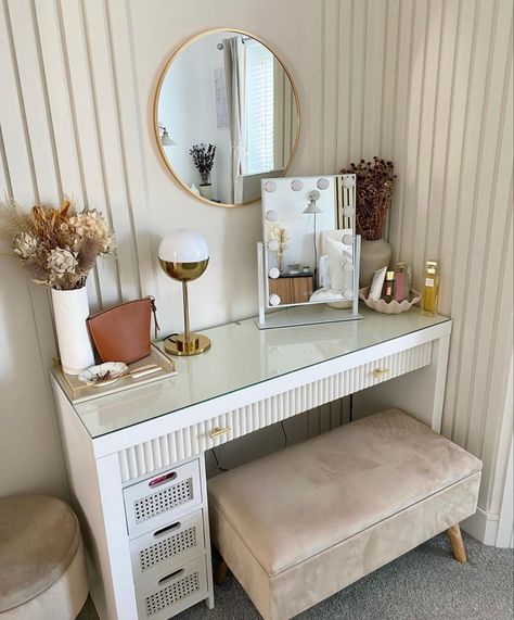 bedroom vanity decor interior design decor living Dressing Table Layout, Dressing Table Styling, Dressing Table Hacks, Dressing Table Inspo, Ikea Dressing Table, Ikea Malm Dressing Table, Ikea Dressing, Malm Dressing Table, Tiffany Room