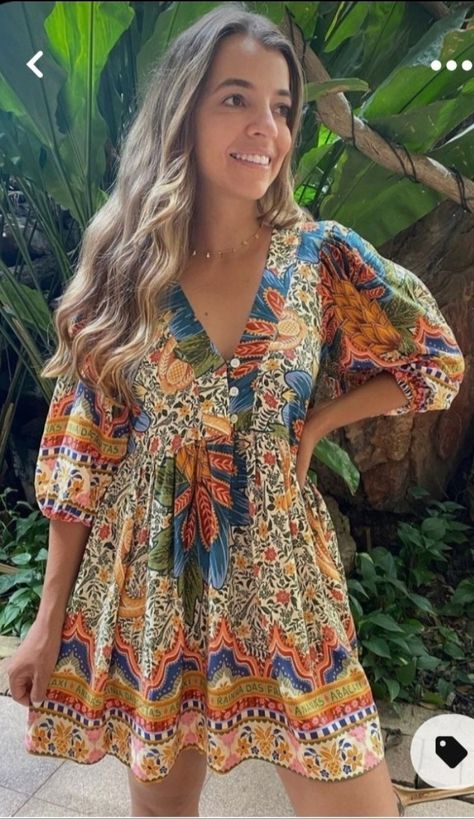 Pleats Fashion, Frock Fashion, Cute Short Dresses, Boho Style Outfits, Fancy Dress Design, Fashion Design Clothes, Fashion Line, Curvy Outfits, Summer Fashion Outfits