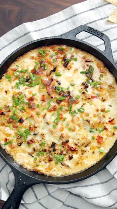 White Chicken Chili Dip, Chicken Chili Dip, Game Night Ideas, Chili Dip, Small Food Processor, Dips And Spreads, Skillet Recipes, Dips Appetizers, White Chicken Chili