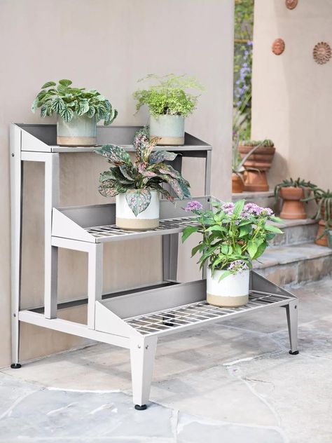 Outdoor metal plant stands