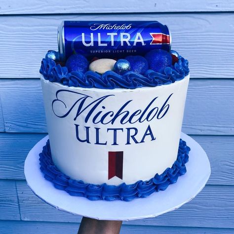 Michelob Ultra Cake, 50th Birthday Cakes For Men, Birthday Beer Cake, Alcohol Cake, Birthday Beer, Unique Birthday Cakes, Birthday Cake For Him, 21st Birthday Cakes, Beer Cake