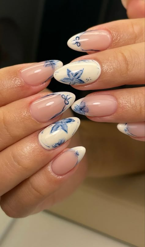 Philippines Nails Design, Cutsey Nail Designs, Nail Inspiration Short Almond, France Nails Ideas, Spring Break Beach Nails, Nail Inspo Medium Almond, March Nail Inspo Almond, Small Coffin Nail Ideas, Nail Inspo Acrylic Designs