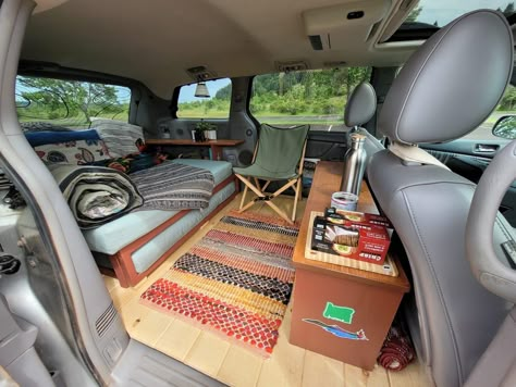 Minivan Camper Conversion, Auto Camping, Minivan Camping, Fall Dining Room, Suv Camping, Lake House Food Ideas, Summer Boat, Kombi Home, Lake Food Ideas Summer