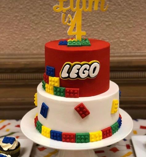 Lego Party Cake Ideas, Lego Theme Birthday Cake, Legos Birthday Cake, Lego Cake Ideas Boys, Lego Party Cake, Boys 7th Birthday Party Ideas Themes, Cake Lego Birthday, Lego Birthday Party Cake, Lego Cakes For Boys