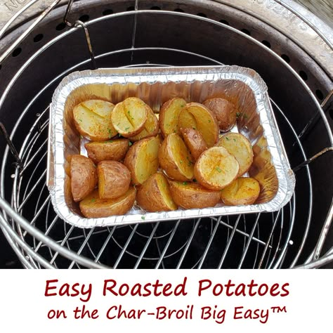 What could be better than potatoes packed with flavor and roasted on a grill? Yeah, nothing. These easy roasted potatoes were made on the Char-Broil Big Easy in no time flat. The Big Easy is a great side-making machine. And it doesn’t heat up the house, which is sure great these days because it’s HOT here in Indiana! Big Easy Cooker, Charbroil Big Easy Recipes, Big Easy Recipes, Char Broil Big Easy, Easy Roasted Potatoes, The Big Easy, Smoker Recipes, Big Easy, Roasted Potatoes