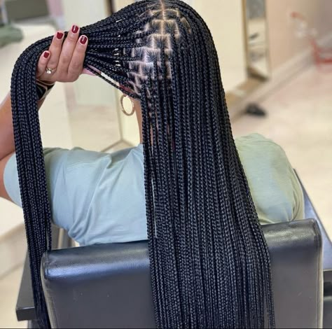 African Hair Braiding Styles, Box Braids Hairstyles For Black Women, Cute Braided Hairstyles, Braids Hairstyles Pictures, Braided Cornrow Hairstyles, Cute Box Braids Hairstyles, Tag Friends, Protective Hairstyles Braids, Box Braids Styling