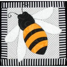 Artsi2™ Bee Quilt Board Kit Quilt Boards, Bee Quilt, Quilt Board, Homemade Things, Sunflower Quilts, Painted Barn Quilts, Sew Projects, Mug Rug Patterns, Barn Quilt Designs