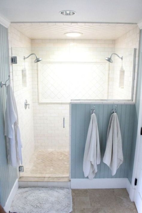 38 Half Wall Shower for Your Small Bathroom Design Ideas - Matchness.com Half Wall Shower, Pony Wall, Budget Bathroom Remodel, Bathroom Remodeling Ideas, Cottage Bathroom, Diy Shower, Diy Bathroom Remodel, Ideas For Bathroom, Bathroom Remodel Shower