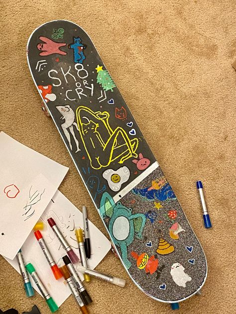 Griptape Designs, Subway Surf, Skateboard Designs, Skateboard Deck Art, Skateboard Art Design, Skate 3, Cool Skateboards, Mid 90s, Skateboard Design