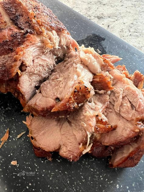 Roasted Pork Roast, Pork Roast And Gravy, Pork Roast With Gravy, Roast And Gravy, Pork Picnic, Pork Cooking Temperature, Boneless Pork Roast, Roast Gravy, Pork Roast In Oven