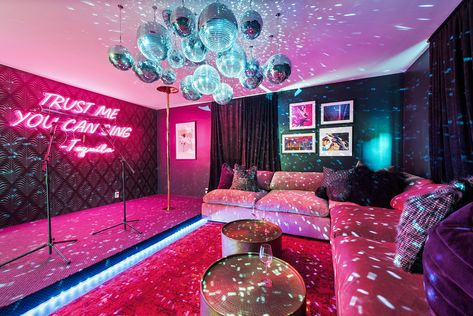 Sing your heart out in this incredible karaoke room, located in a vibrant Ft. Lauderdale Airbnb! With neon lights, disco balls, and plush seating, this space is designed to be the ultimate party spot. Whether you're hosting a girl's weekend or celebrating a special occasion, this room promises unforgettable nights full of fun and music! 🎶🎤 #AirbnbExperience #KaraokeRoom #FtLauderdale #GirlsGetaway #PartyHouse #DiscoVibes #VacationGoals #UniqueAirbnb #NeonNights Neon Karaoke, Miami Nightclub, Karaoke Room, Episode Backgrounds, Karaoke Party, Vacation Goals, Woman Cave, Neon Nights, Girls Getaway