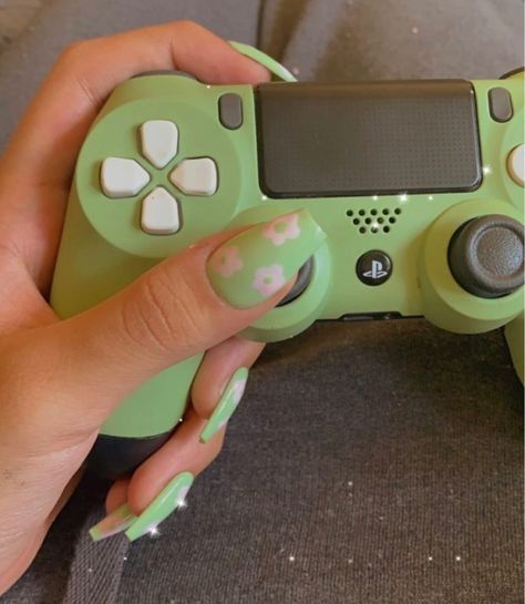 Green Pc, Pc Gaming Setup, Girl Nails, Pinterest Style, Nails Aesthetic, Gaming Controller, Cyberpunk City, Gaming Room Setup, Aesthetic Inspiration