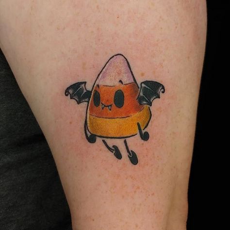 This spoopy candycorn was done by Carrie during our last walk-in. Perfect addition for the season right? 🎃👻🔮 . . #920tattoo #920tattoocompany #920 #920tattooco #downtownoshkosh #wi #wisconsin #foxvalleytattooing #uwo #uwoshkosh #foxvalleypiercing #foxvalleytattoo #foxvalley #alternative #bodymodification #bodymods #colortattoo #colorfultattoo #colortattoos #candycorn #candycorntattoo #halloweentattoo #halloweentattoos #halloween #spoopytattoos Halloween Candy Tattoo, Pumpkin Pie Tattoo, Marshmallow Tattoo, Candy Corn Tattoo, Corn Tattoo, Pie Tattoo, Gnome Tattoo, Black Tattoo Ideas, Halloween Witchcraft