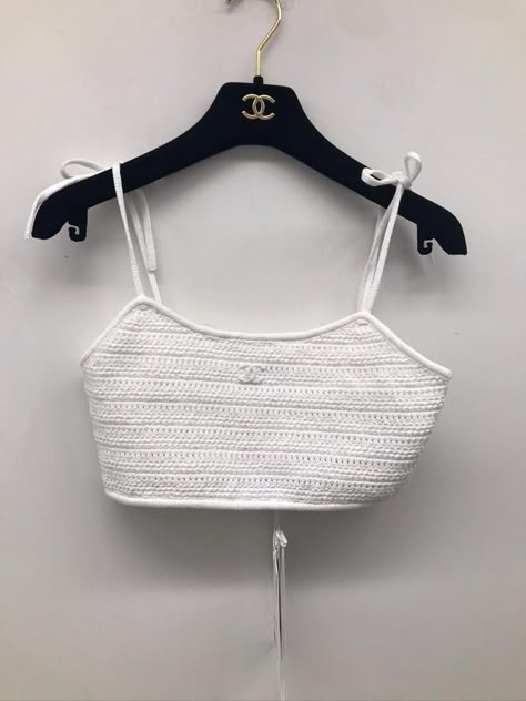 Chanel Knit Top, Dior Crop Top, Chanel Bra, Chanel Crop Top, Diy Denim Skirt, Elegant Crop Top, Chanel 2021, Chanel Top, Runway Fashion Couture