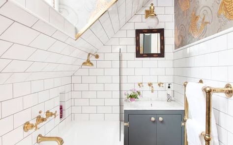 Tiny Bathroom Layout, Tiny Powder Rooms, Gold Fixtures, Bathroom Decor Apartment, Tiny Bathrooms, Gorgeous Bathroom, Apartment Bathroom, Small Bathroom Design, Tiny Bathroom