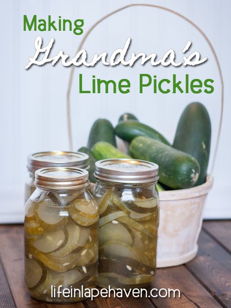 Amish Pickles, Sweet Pickles Recipe, Cooked Cucumber, Lacto Fermented, Comfort Recipes, Pickle Recipes, How To Make Pickles, Lime Pickles, Sweet Lime