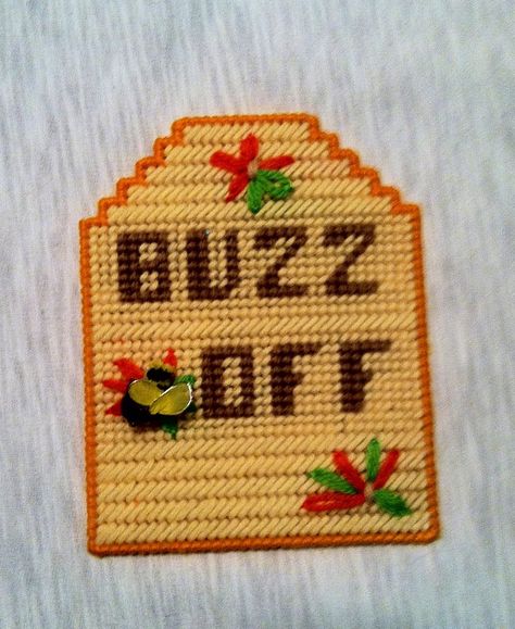 Buzz Off Fly Swatter Cover Plant Pokes, Mesh Crafts, Fly Swatters, Plastic Canvas Books, Fly Swatter, Plastic Canvas Coasters, Plastic Mesh, Eyeglasses Case, Animal Cross Stitch Patterns