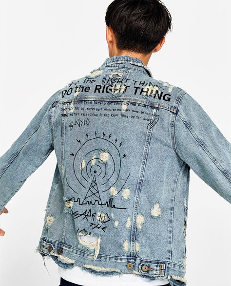 Image 4 of PRINTED DENIM JACKET from Zara Grey Denim Jacket Outfit, Denim Jacket Men Outfit, Black Denim Jacket Outfit, Eclectic Clothing Style, Jacket Outfit Men, Customised Denim Jacket, Kawaii Clothes Goth, Grey Denim Jacket, Casual Pants Style