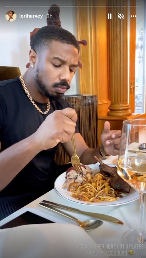 Michael B. Jordan Joins Girlfriend Lori Harvey's Family for Thanksgiving: 'We Start Eating Early' Michael B Jordan And Lori Harvey Aesthetic, Michael B Jordan Eating, Catherine Paiz Michael B Jordan, Michael B Jordan Haircut, Michael B Jordan And Lori Harvey, Michael B Jordan Family, Lori Harvey And Michael B Jordan, Michael B Jordan Girlfriend, Black Romance Aesthetic