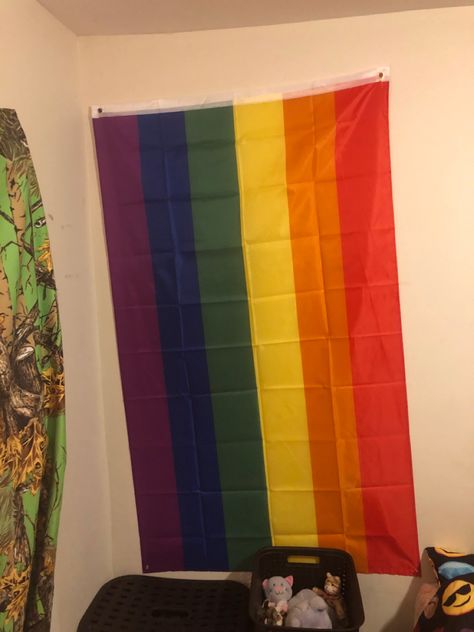 This is hanging on my bedroom wall Pride Flag Bedroom, Instax Wall, Flag On Wall, Harry Danger, Flag Room Decor, Grunge Bedroom, Dorm Aesthetic, Vibe Rooms, Rainbow Flag Lgbt