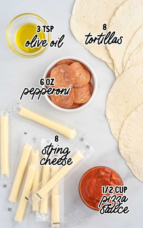 Air Fryer Pizza Rolls raw ingredients that are labeled Air Fryer Pizza Roll Ups, Flour Tortilla Pizza, Air Fryer Pizza Rolls, Low Calorie Pizza, Air Fryer Pizza, Homemade Pizza Rolls, Pizza Roll Recipe, Pizza Roll Up, Lunchbox Recipes