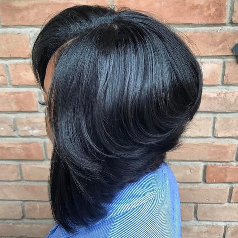 Bob Hairstyles For Black Women, Feathered Bob, Best Bobs, Hair Adviser, Bob Braids, Mom Hairstyles, Bright Blonde, Hairstyle Gallery, Hairstyles For Black Women